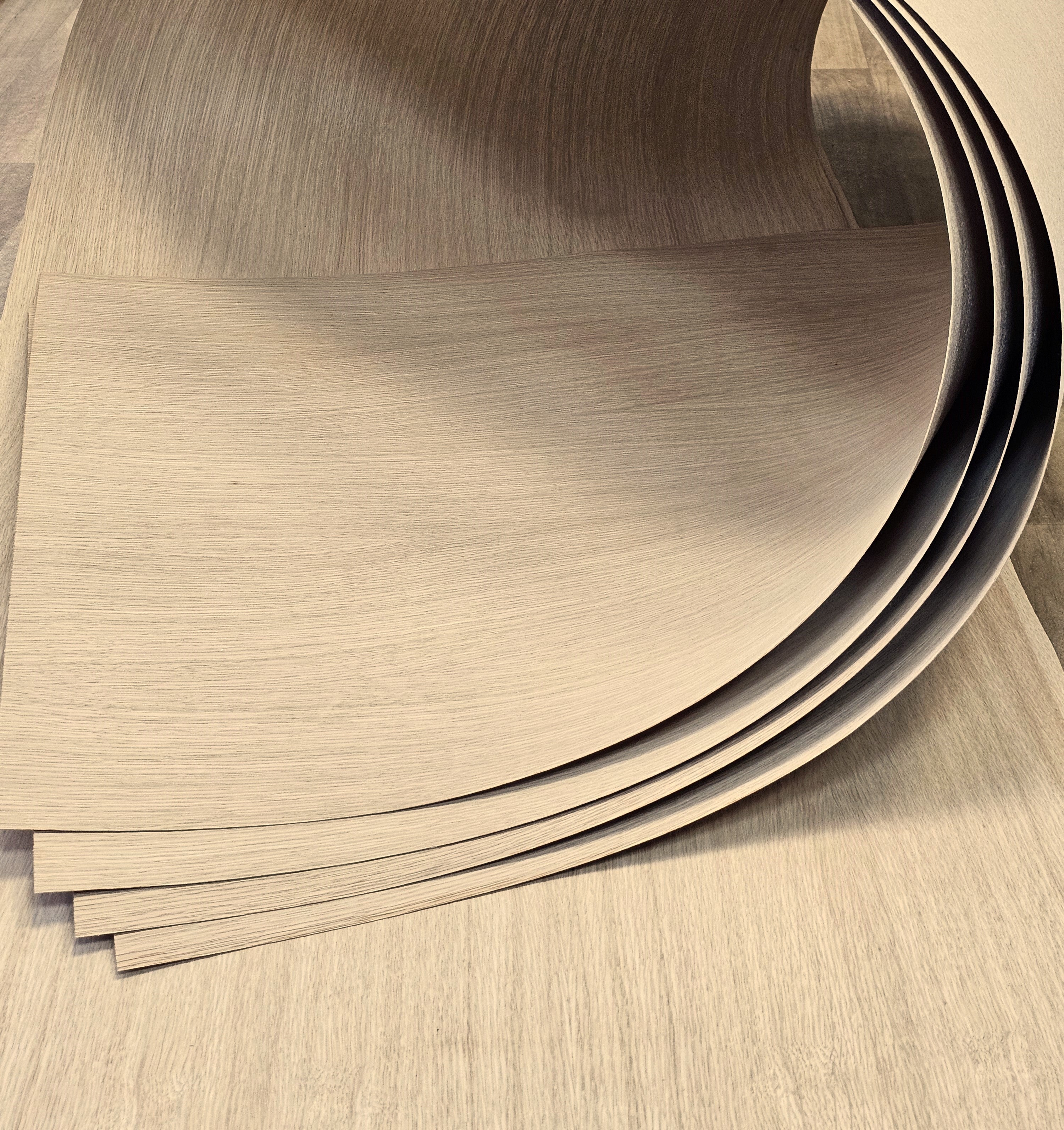 AMERICAN WHITE OAK WOOD VENEER SHEET, UNGLUED, MEMBRANE BACKED FLEXI VENEER 3050mm x 610mm (10'x2')